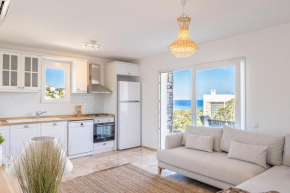 2 BR House With A Fantastic View of Gümüşlük